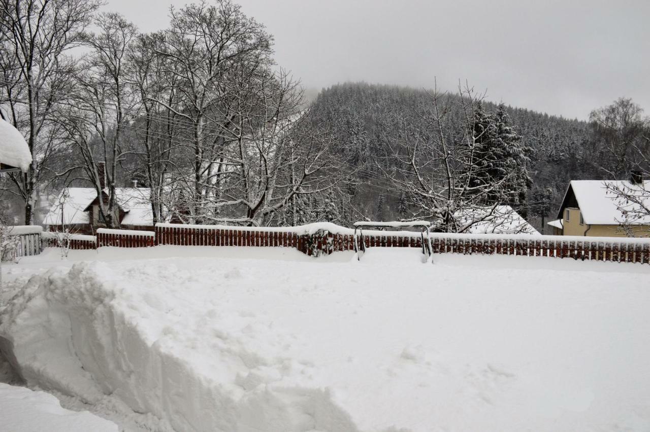 Penzion Pod Kostelem Bublava Buitenkant foto