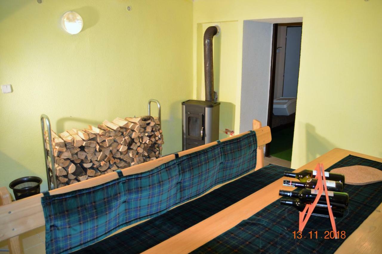 Penzion Pod Kostelem Bublava Buitenkant foto